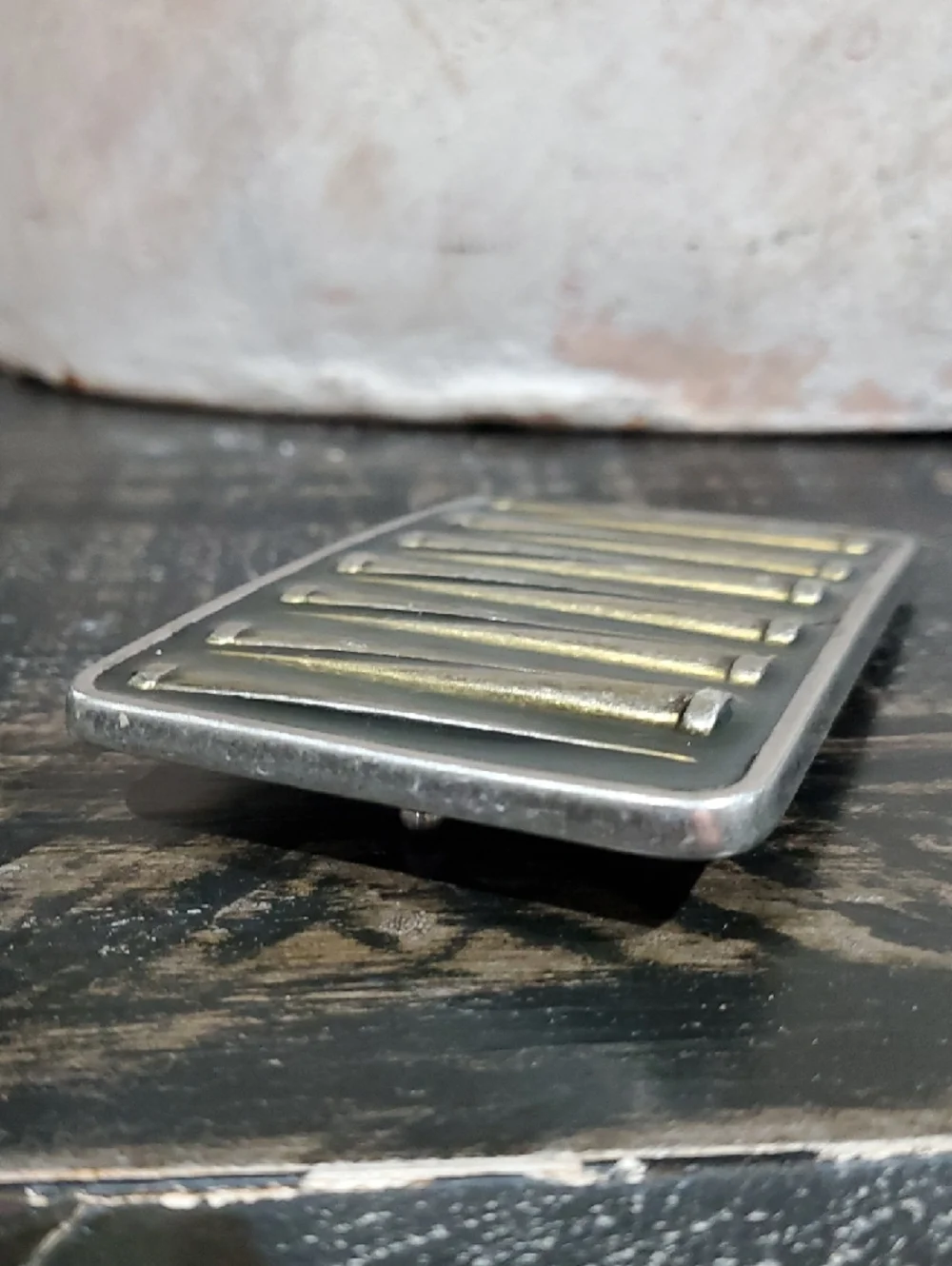 Vintage Silver-Tone Rectangular Belt Buckle with Ribbed Bar Design